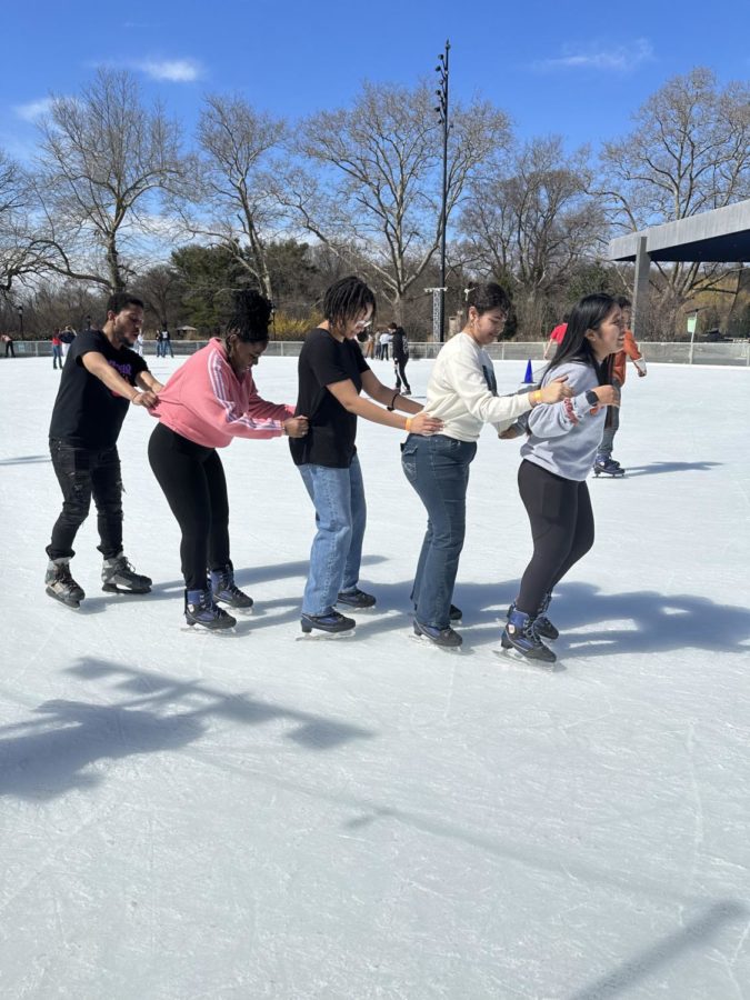 Seniors Ice skating